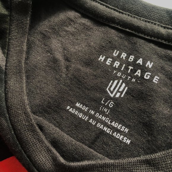 Youth Urban Heritage 'Keep It 100' emoji t-shirt, black/gray camo size L 14 - Picture 3 of 4